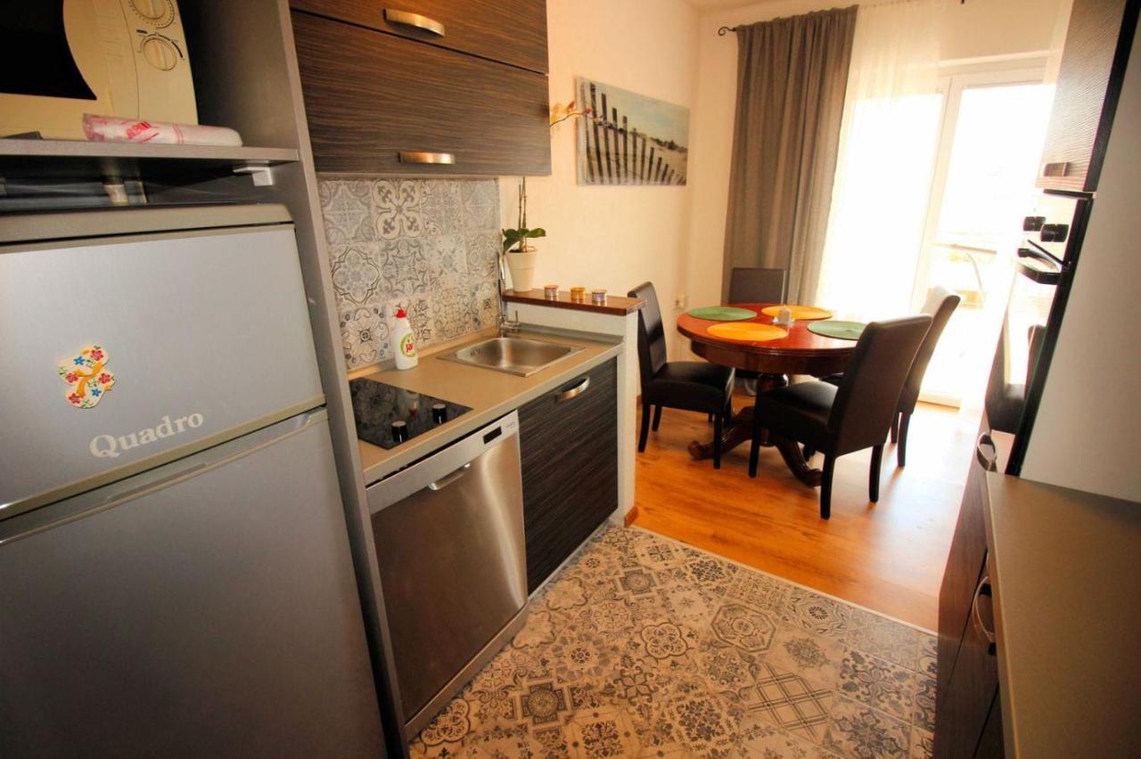 House Dragica Apartment Novi Vinodolski Luaran gambar
