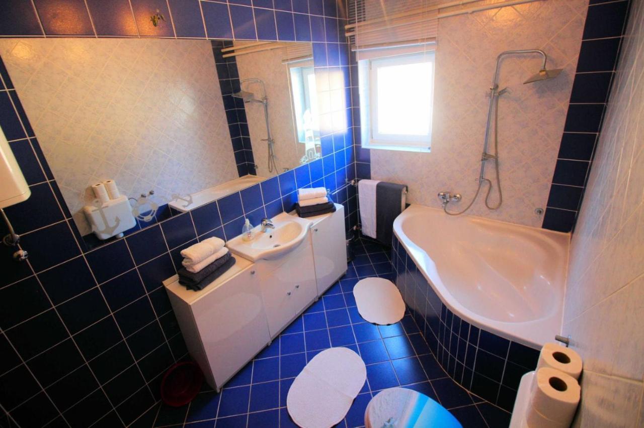 House Dragica Apartment Novi Vinodolski Luaran gambar